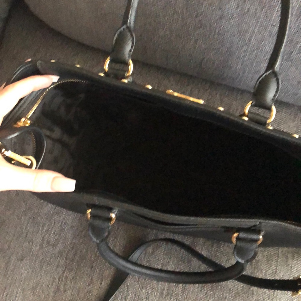 Large Michael Kors Tote Satchel Bag (Black) - Picture 4 of 4